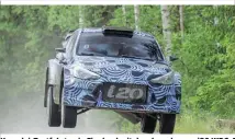  ??  ?? Hyundai-Testfahrte­n in Finnland mit dem brandneuen i20 WRC, Dreifach-Weltmeiste­r Sébastien Ogier und VW Polo WRC, das Auto, das es zu schlagen gilt (v. li.)