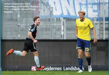  ??  ?? Johan Absalonsen fejrer fødselsdag på Brøndby Stadion. Foto: Liselotte Sabroe/Ritzau Scanpix