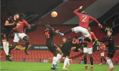  ?? Photograph: Oli Scarff/AFP/Getty Images ?? Axel Tuanzebe’s header was ruled out for a foul by Victor Lindelöf.