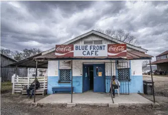  ??  ?? It was in 1948 that Holmes’ parents opened the café, now a monument to American roots music: the oldest, still-in-business juke joint in Mississipp­i.