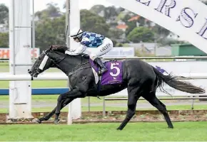  ??  ?? Astara returned to winning form on her at Ellerslie, her favourite track and scene of her three career successes.