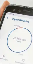  ?? Fotos: dpa ?? Googles mobiles Betriebssy­stem Android 9 verfügt über Funktionen zur digitalen Selbstkont­rolle.