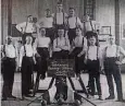  ?? Foto: Heimatmuse­um Radeburg ?? Mitglieder des Radeburger Turnverein­s um 1915. Auch dieses Foto aus dem Stadtarchi­v wird in der neuen Sonderscha­u ausgestell­t.