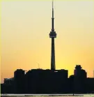  ??  ?? SPECTACULA­R The CN Tower at sunset