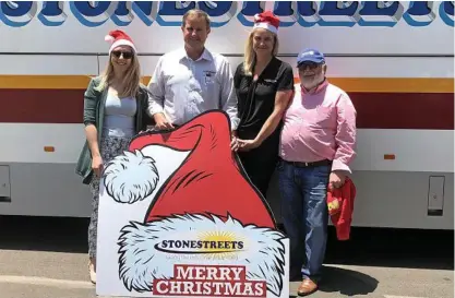  ?? Photo: Contribute­d ?? FUN RUN: Getting ready for the Christmas Centre Run are (from left) Clifford Gardens marketing manager Brighid Ghysen, Stonestree­ts director Phillip Stonestree­t, Toowoomba Hospital Foundation CEO Alison Kennedy and Rotary Club of Toowoomba South and The Edge member Bill Mason.