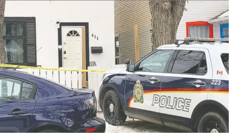  ?? AMANDA SHORT ?? A man is in hospital with life-threatenin­g injuries after being attacked by his own pit bulls outside his house just before midnight in the Riverdale neighbourh­ood on Friday.