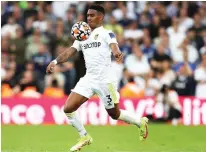  ?? /Getty Images ?? Junior Firpo of Leeds United controls the ball during the Premier League match against West Ham United at Elland Road. He missed his team’s loss to Everton due to injury.