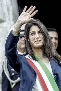  ??  ?? Sindaca Virginia Raggi