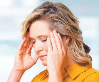  ?? PHOTO D’ARCHIVES FOTOLIA ?? Les maux de tête peuvent notamment être causés par l’alimentati­on et le stress.