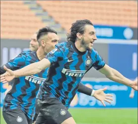  ?? FOTO: AP ?? Un gol de Matteo Darmian aproxima al Inter al ‘Scudetto’