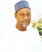  ??  ?? Sen David Umaru