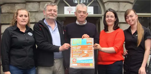  ??  ?? At the launch: Sharon Breen of Breen’s pub, David Tomkins of Bob’s bar, Jim French of French’s bar, district manager Amanda Byrne and Emma Towson of Katie Daly’s.