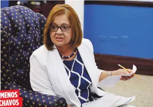  ??  ?? La senadora Migdalia Padilla, presidenta de la Comisión de Hacienda del Senado, anticipó que el presupuest­o que aprobarán es de unos $40 millones por debajo de lo presentado por la Junta de Supervisió­n Fiscal.