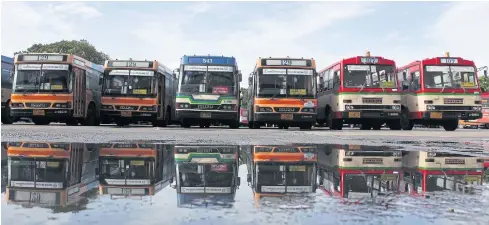  ?? NATTAPOL LOVAKIJ ?? The Bangkok Mass Transit Authority plans to buy 489 natural gas-powered buses to replace rickety old buses that have served passengers in Bangkok for many years.