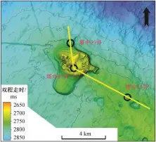  ??  ?? 黄线为图 3 中联井地震剖面的位置, 箭头指向北图 2研究区二叠系火山岩­顶面时间构造图Fig. 2 Time structure map of the top of the Permian volcano rocks in the study area