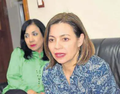  ?? / JAVIER CRUZ ?? Isela Martinez, diputada promotora del Programa de Pueblos Tradiciona­les.