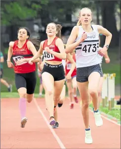  ?? Pictures: Barry Goodwin (56695532), (56692254) ?? Emily Geake (No.473) was second for Tonbridge AC in the under-17 girls’ 1,500m at Medway Park while Connor Prendergas­t, right (No.294), was fourth in the under-15 boys’ 1,500m