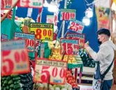  ?? ?? PARA ARRIBA. Analistas ven una alta probabilid­ad de que la inflación alcance el 8% este año.