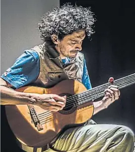  ??  ?? Ramiro González. El músico será el creador del ciclo “De entre casa”.