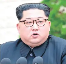  ??  ?? PODER. En diciembre de 2011, Kim Jong Un es nombrado “gran sucesor” tras la muerte de su padre Kim Jong Il.