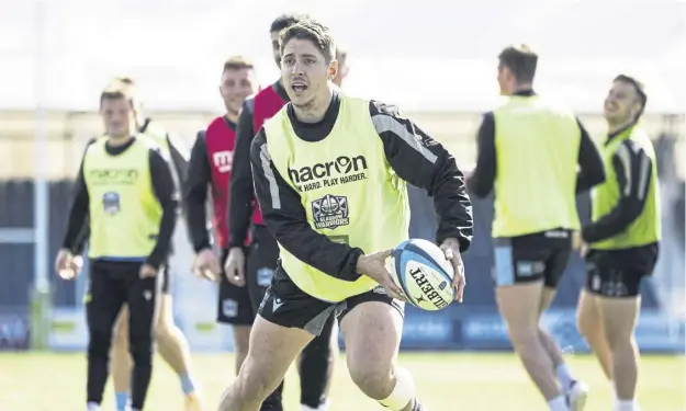  ?? ?? Argentine winger Facundo Cordero, who makes a rare outing for Glasgow tonight, prepares to deliver a pass during training at Scotstoun