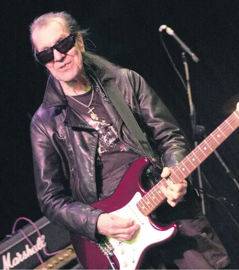  ?? — THE ASSOCIATED PRESS — GETTY IMAGES FILES ?? Link Wray, the 73-year-old Shawnee Indian and acclaimed pioneer of punk and heavy metal, is profiled along with other influentia­l Native American musicians in Rumble: The Indians Who Rocked the World.