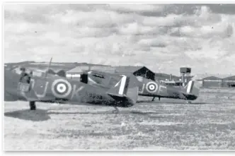  ??  ?? No. 92 Squadron on the ground at RAF Pembrey, during the summer of 1940.