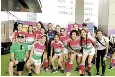  ??  ?? La saltillens­e Carolina Sandoval integra la selección nacional que pelea por el título de rugby en el mundial de Hong Kong.