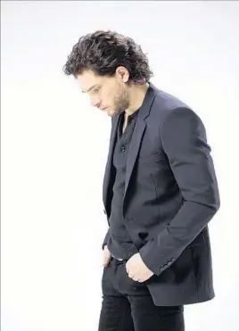  ?? Ricardo DeAratanha Los Angeles Times ?? “POOR JON. He’s always lonely,” says Kit Harington of his “Game of Thrones” character, who met with a stunning plot twist in the last episode of this season.