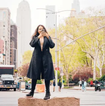  ?? KHOLOOD EID/THE NEW YORK TIMES ?? Nimarta Narang, seen May 1 in Manhattan, left Los Angeles for her dream city. Narang said she is socking away significan­tly less of her earnings these days.