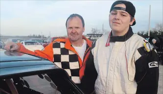  ?? BERND FRANKE THE ST. CATHARINES STANDARD ?? Anthony Kelly, right, shown with his father Tony Kelly, raced to his third victory of his first season racing Mini Stocks at Merrittvil­le Speedway. His father finished third in the feature.