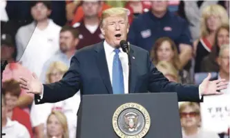  ?? AP ?? Presidente. Donald Trump habla durante un mitin de campaña en el Landers Center Arena ayer en Southaven, Estados Unidos.