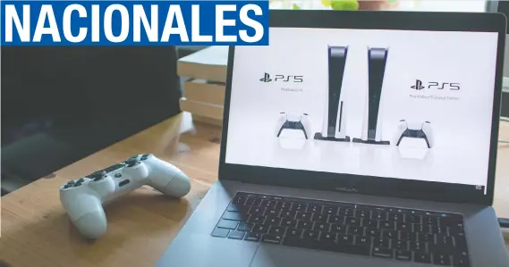  ?? Ya varias tiendas nacionales han comenzado a ofrecer la consola de videojuego­s PlayStatio­n 5 en precios que varían entre los ¢420 mil y ¢799 mil. Shuttersto­ck/La República ??