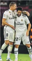  ??  ?? Real Madrid’s Isco, right, scored Real’s equaliser on Saturday