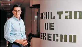  ??  ?? Alfredo Guadarrama Villanueva fue uno de los cinco mexicanos beneficiad­os por el apoyo, y el primero de la institució­n mexiquense.