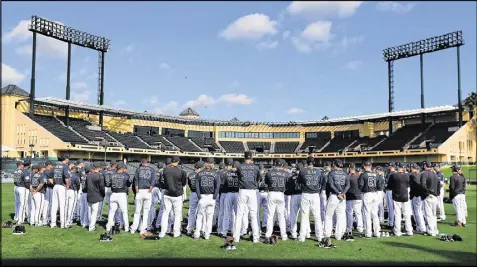  ?? CURTIS COMPTON / CCOMPTON@AJC.COM ?? The Braves are looking to leave Disney World’s sports complex, where they’ve trained since 1998, so they can move closer to other teams’ spring training homes on the Florida coasts.