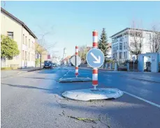  ?? FOTO: GERD MÄGERLE ?? Mit mehr als 70 registrier­ten Unfällen ist die Querungshi­lfe in der Waldseer Straße Biberachs Unfallschw­erpunkt Nummer eins der Stadt. Das soll sich nun ändern.