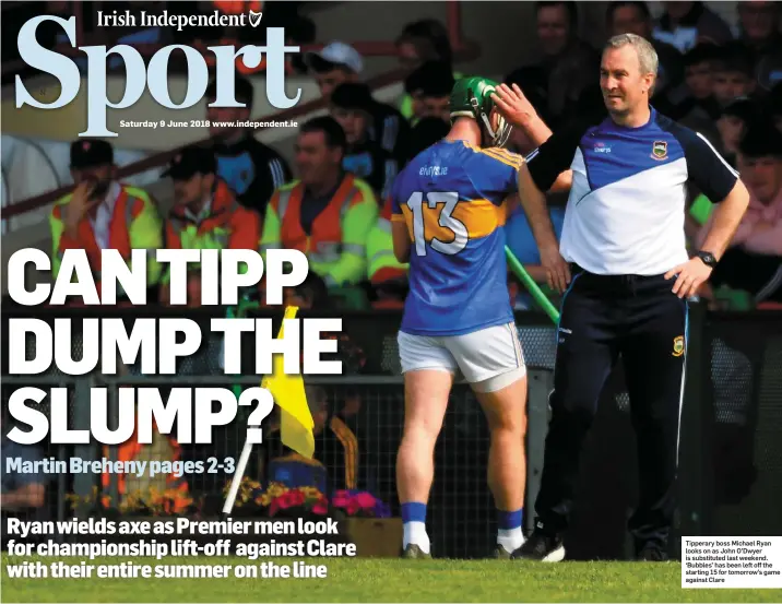  ??  ?? Tipperary boss Michael Ryan looks on as John O’Dwyer is substitute­d last weekend. ‘Bubbles’ has been left off the starting 15 for tomorrow’s game against Clare