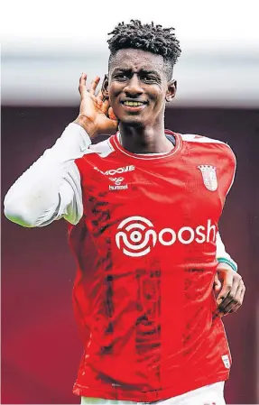  ?? ?? Djibril Soumare é forte fisicament­e e apresenta critério com bola
Médio do Braga