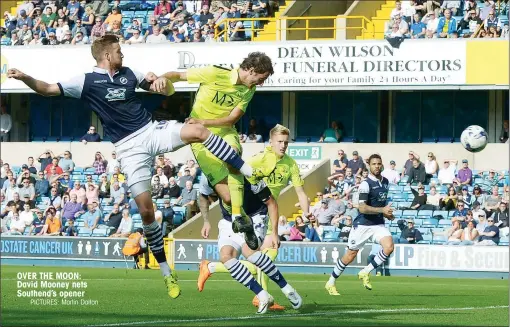  ?? PICTURES: Martin Dalton ?? OVER THE MOON: David Mooney nets Southend’s opener