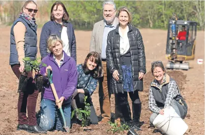  ?? Picture: Mhairi Edwards. ?? Members of the Artisan Tea Gardens Ltd initiative, who want to boil up interest in locally-grown tea varieties.