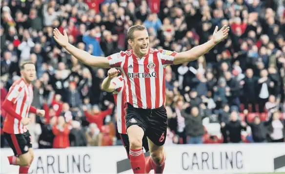  ??  ?? Lee Cattermole discusses Sunderland’s promotion hopes, Lee Johnson and the Kyril Louis-Dreyfus takeover.