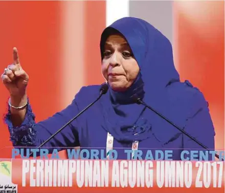  ?? PIX BY AIZUDDIN SAAD ?? Wanita Umno chief Tan Sri Shahrizat Abdul Jalil says the wing embraces four values in facing the 14th General Election.