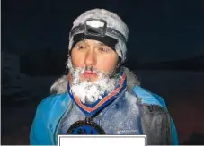  ??  ?? Graglia alla Yukon Arctic Ultra 2016, competizio­ne massacrant­e di 160 km nel Nord del Canada: con la slittae all’arrivo con gli occhi gelati, dopo 22 ore corse senza sosta.REDIVIVO