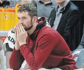  ?? JIM MONE THE ASSOCIATED PRESS ?? Cleveland Cavaliers' Kevin Love says he drew courage to go public with his panic attack issues after Toronto star DeMar DeRozan’s recently acknowledg­ed he has had bouts of depression.