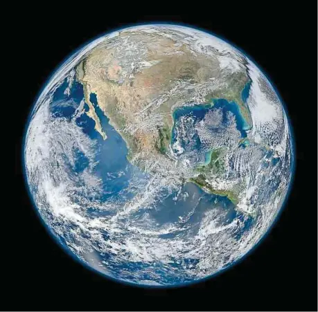  ?? Photo: AFP ?? Cette image de la NASA publiée le 26 janvier 2012 montre une image de la Terre prise par l‘instrument VIIRS à bord du dernier satellite d‘observatio­n de la Terre de la NASA – Suomi NPP.