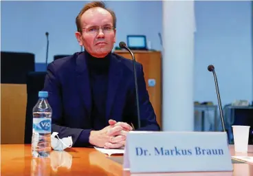  ?? FOTO: BENSCH / DPA ?? Vor dem Untersuchu­ngsausschu­ss: Der frühere Wirecard-Vorstandsc­hef Markus Braun wird zu den Machenscha­ften des Unternehme­ns vernommen.