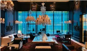  ??  ?? A NEW YORK Una delle stanze del Baccarat Hotel & residences.