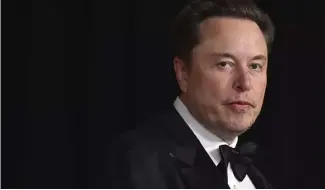  ?? ?? Elon Musk arrives at the 10th Breakthrou­gh Prize Ceremony on April 13, 2024, at the Academy Museum of Motion Pictures in Los Angeles.