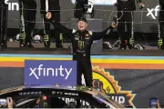  ?? RICK SCUTERI / AP ?? Ty Gibbs celebrates after winning the NASCAR Xfinity Series race and the season championsh­ip Nov. 5 in Avondale, Arizona.